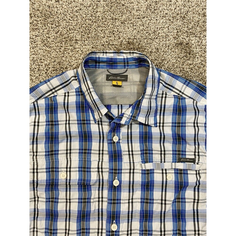 Eddie Bauer Travex Shirt Mens Medium Blue Plaid Vented Short Sleeve Hiking